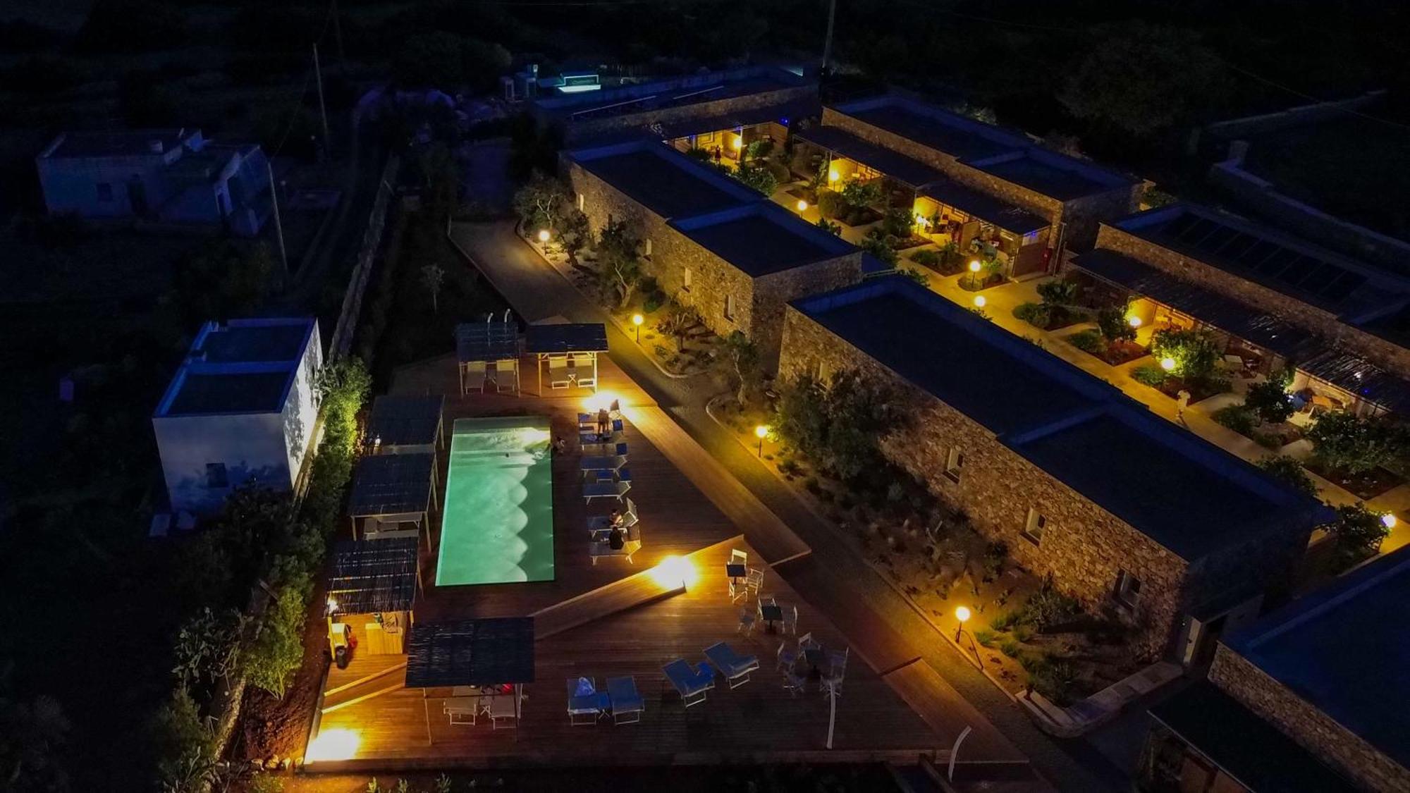 Volito Rural Experience Hotel Patù Екстериор снимка
